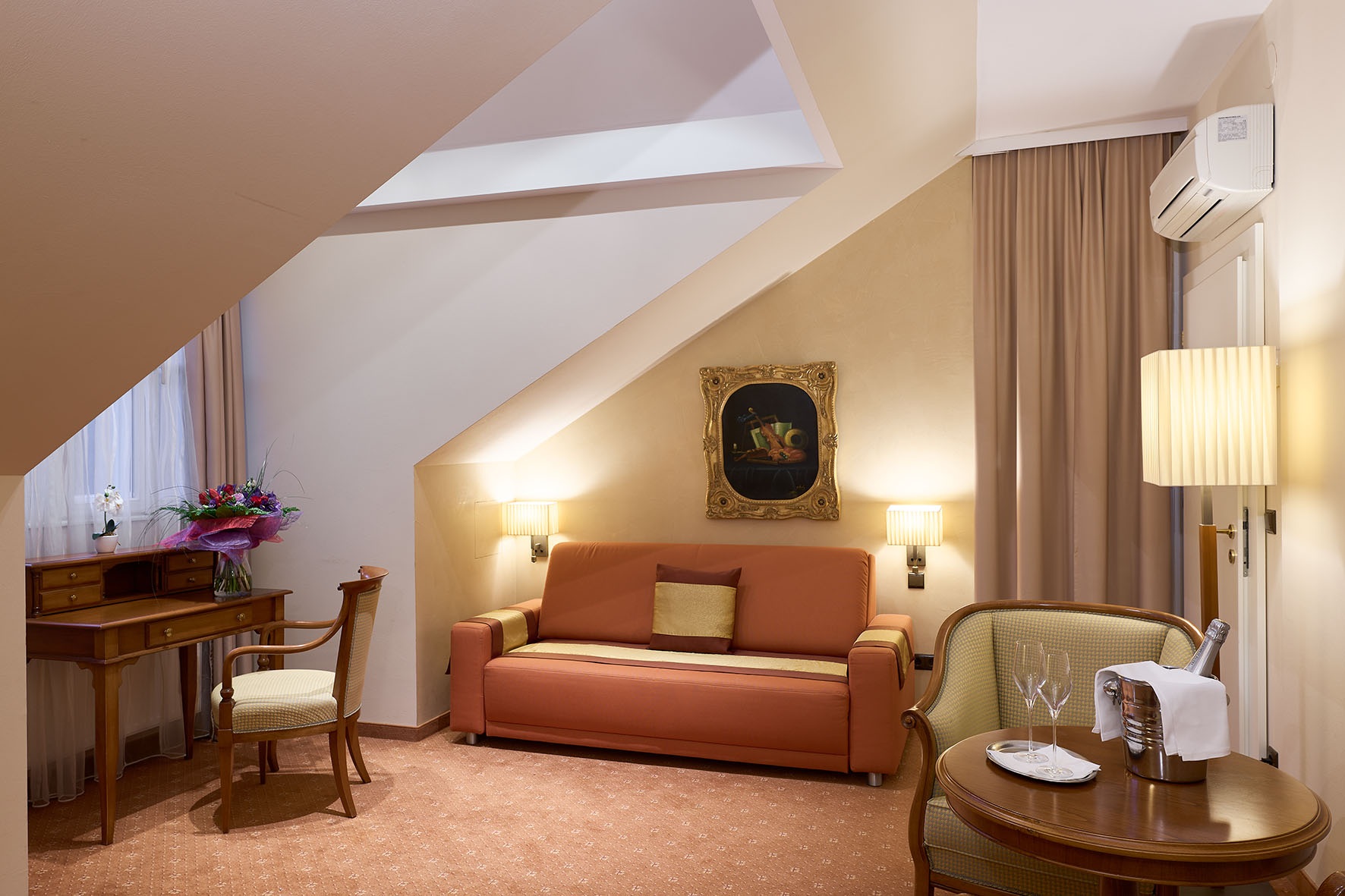 Hotel Sacher Baden - KT 20240304 043 Carl Sacher Suite 1 - 10